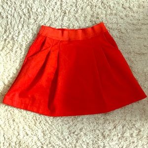 Fire engine red mini skirt with pockets!